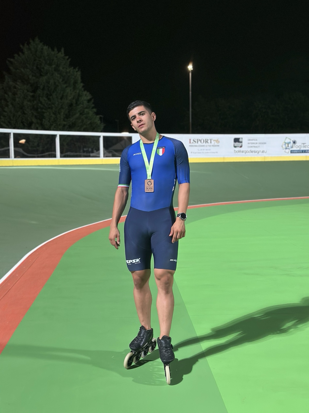 Alessio Piergigli with his bronze medal at the European Championship in Cardano al Campo
